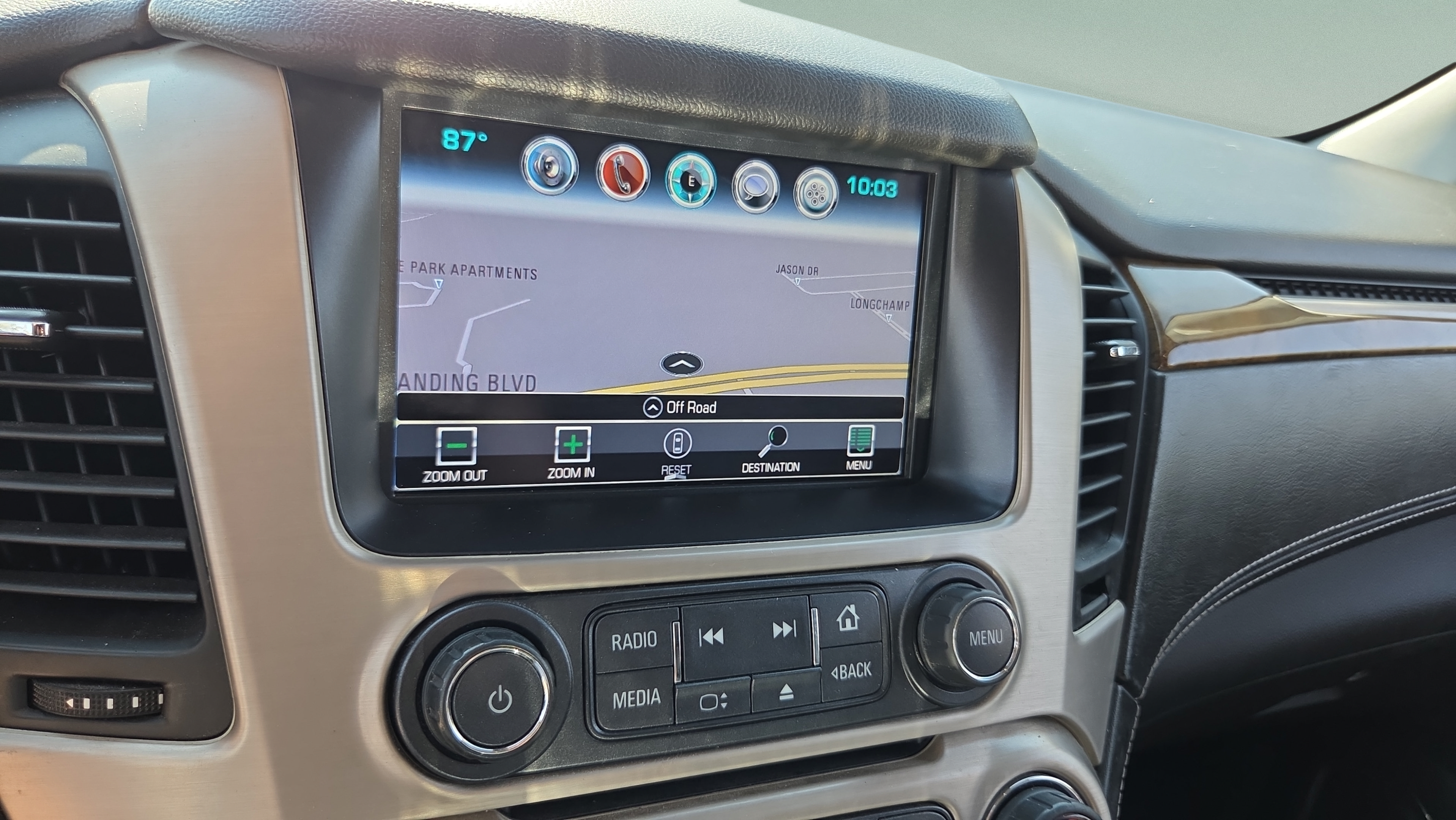 Used 2017 GMC Yukon XL Denali w/ Open Road Package AWD/4WD image 20