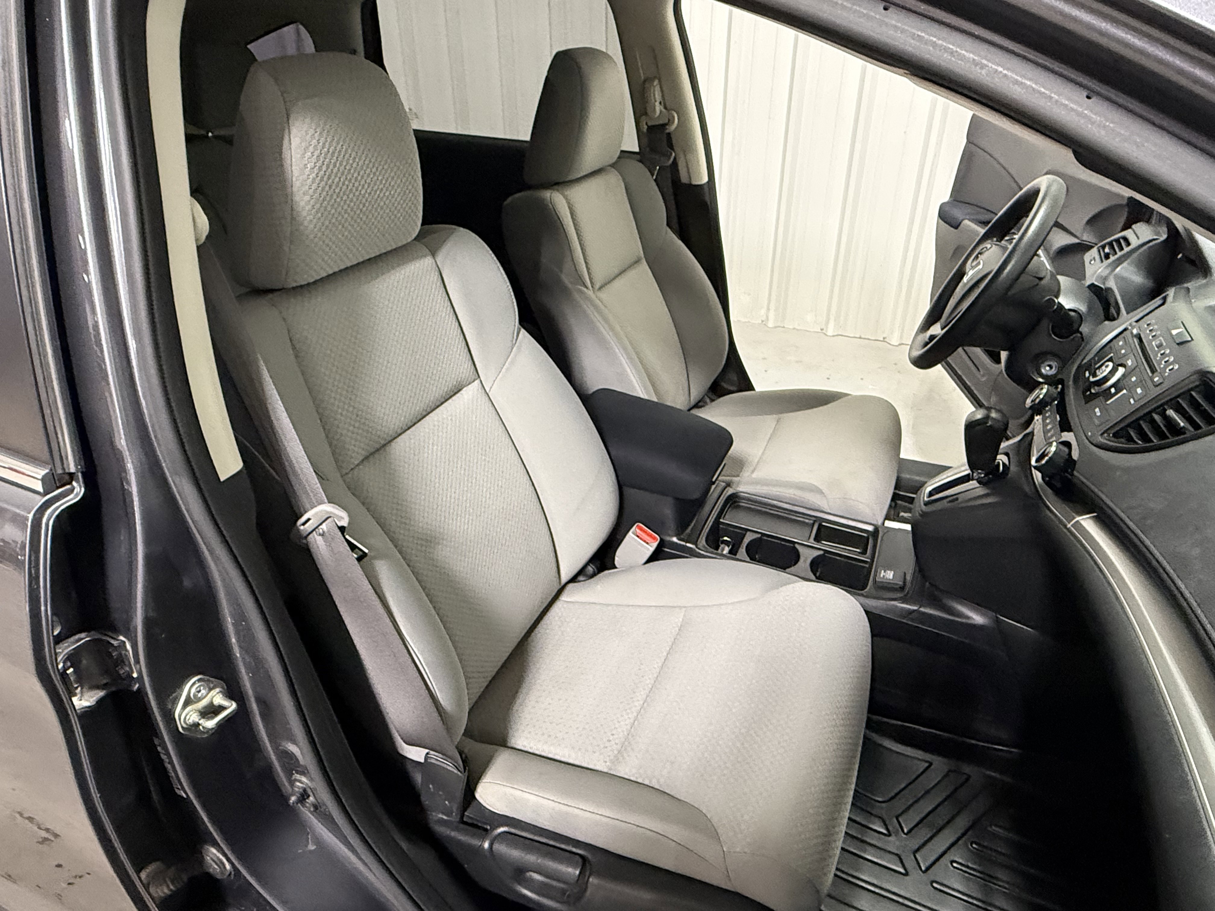 Used 2016 Honda CR-V LX image 10