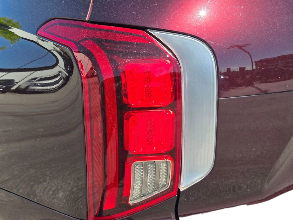 Used 2024 Hyundai Palisade Calligraphy FWD image 11