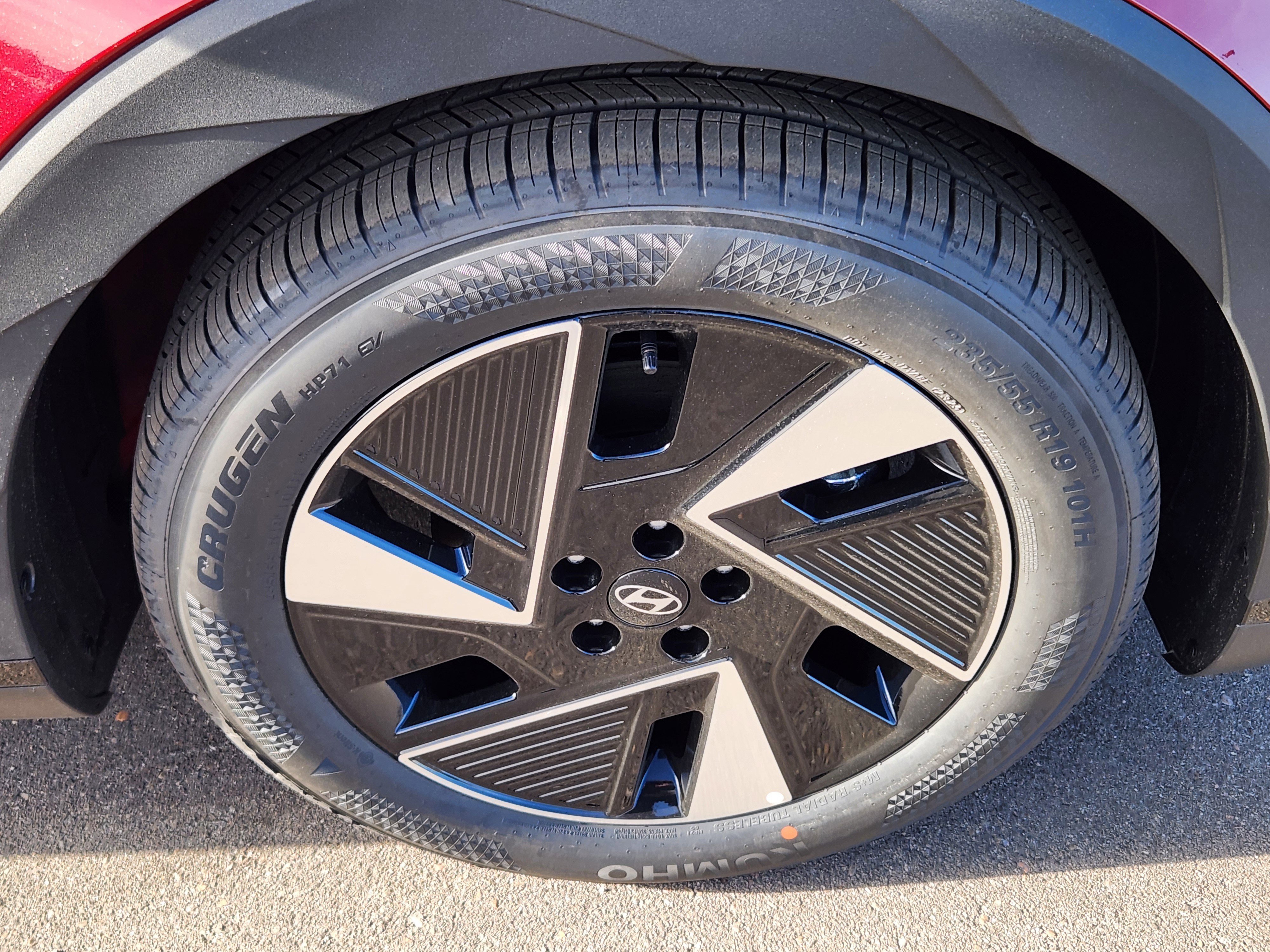 New 2026 Hyundai Ioniq 5 SEL image 15