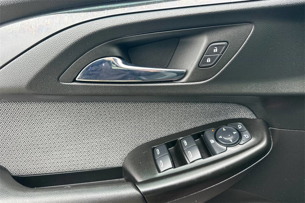 Used 2023 Chevrolet TrailBlazer LT image 12