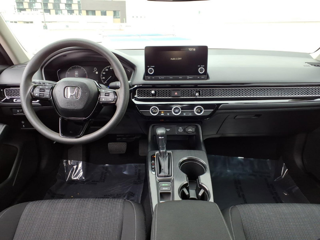 Used 2023 Honda Civic LX image 9