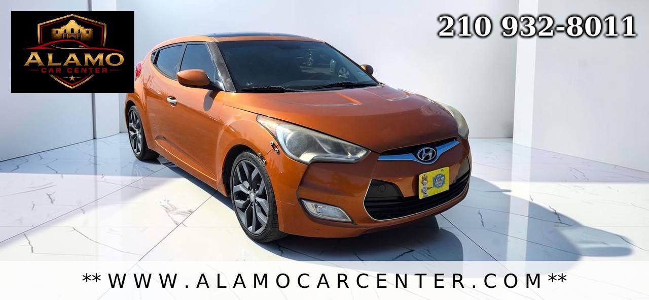 Used 2013 Hyundai Veloster w/ Style Pkg FWD image 6