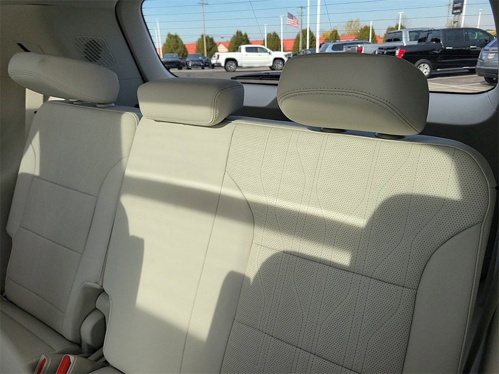 New 2026 Buick Enclave Avenir w/ Super Cruise Package image 11