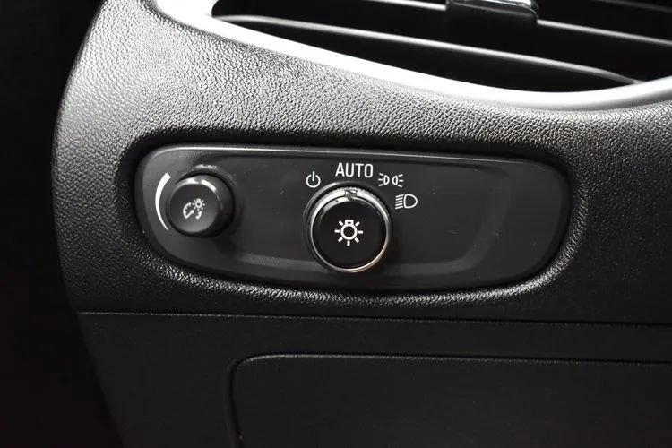 Used 2023 Chevrolet Malibu LT FWD image 22