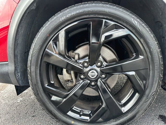 Used 2020 Nissan Rogue Sport SL FWD image 11