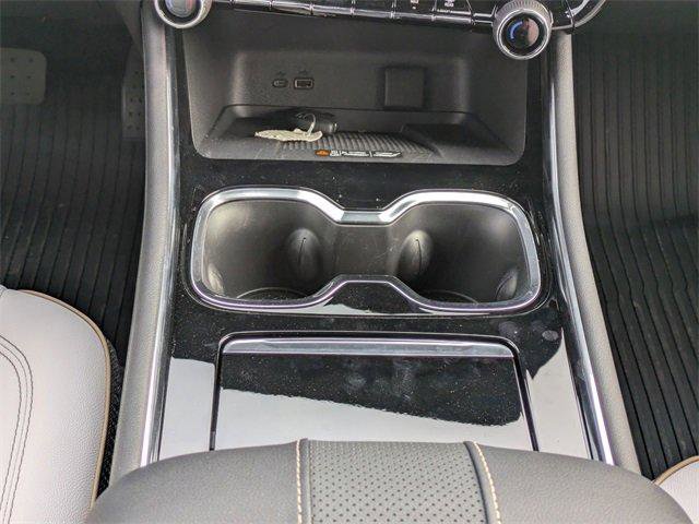 New 2026 Chevrolet Traverse High Country w/ LPO, Floor Liner Package image 22