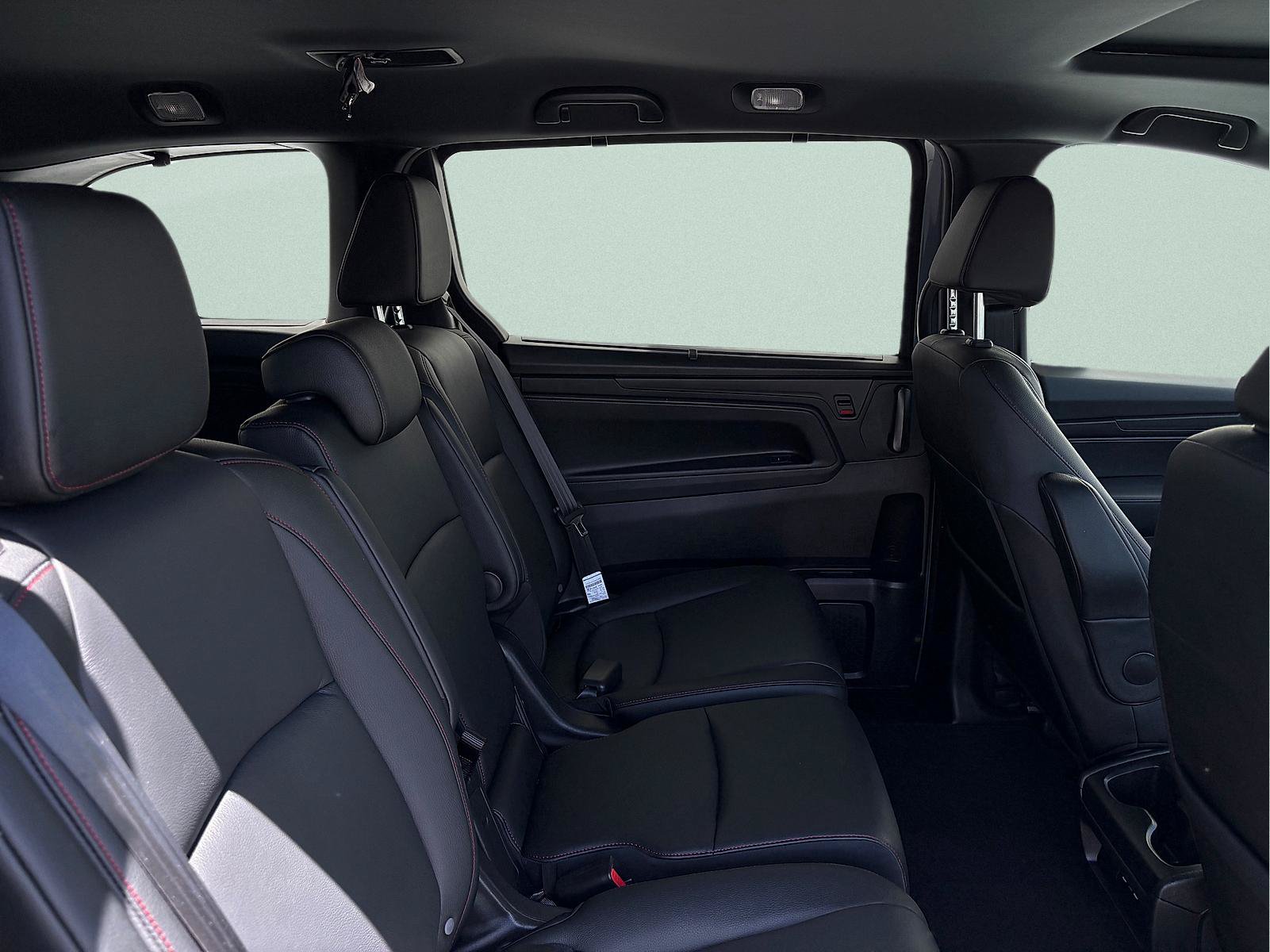 Certified 2025 Honda Odyssey Sport-L image 30
