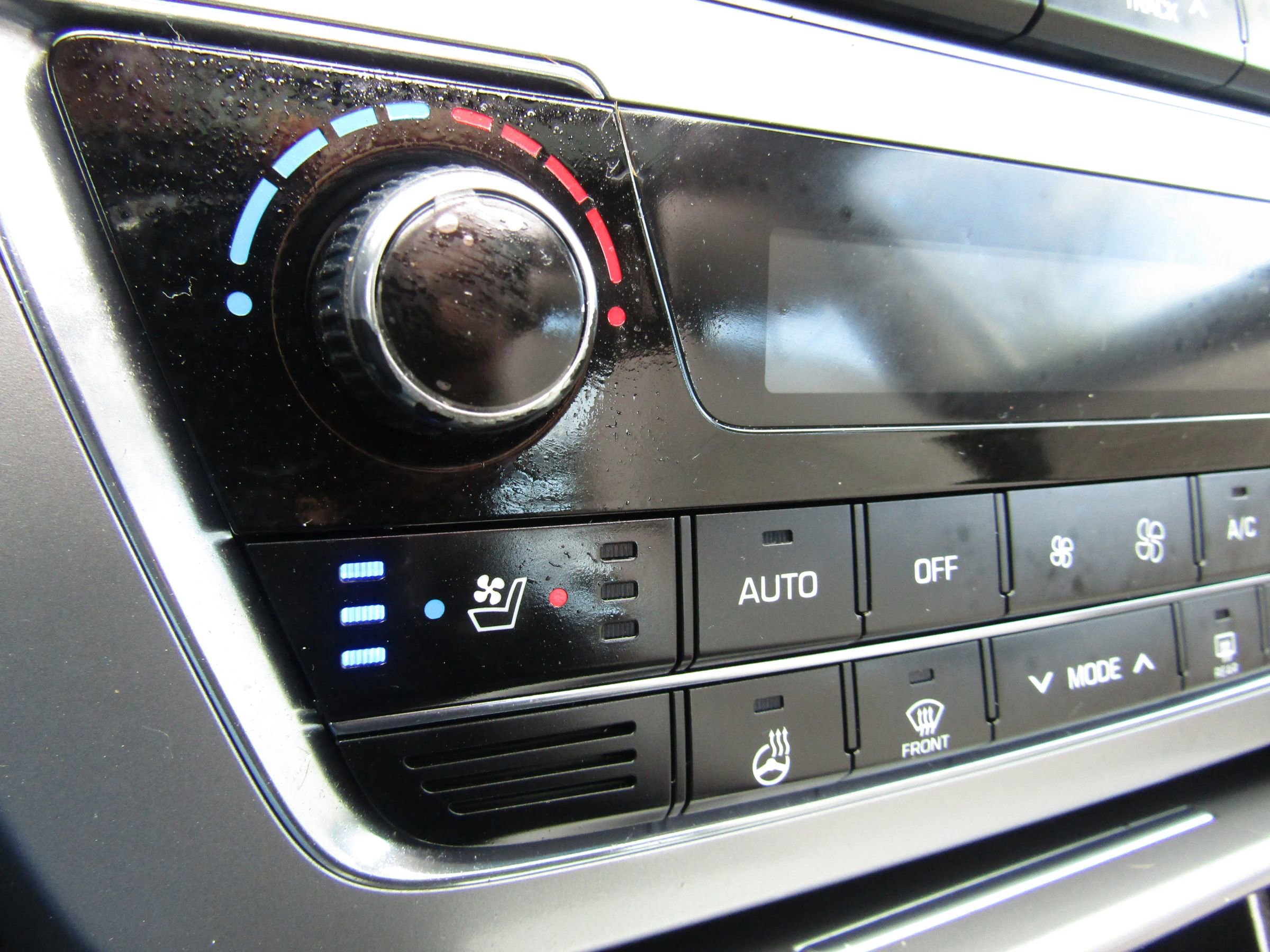 Used 2015 Hyundai Sonata Limited w/ Option Group 06 FWD image 28