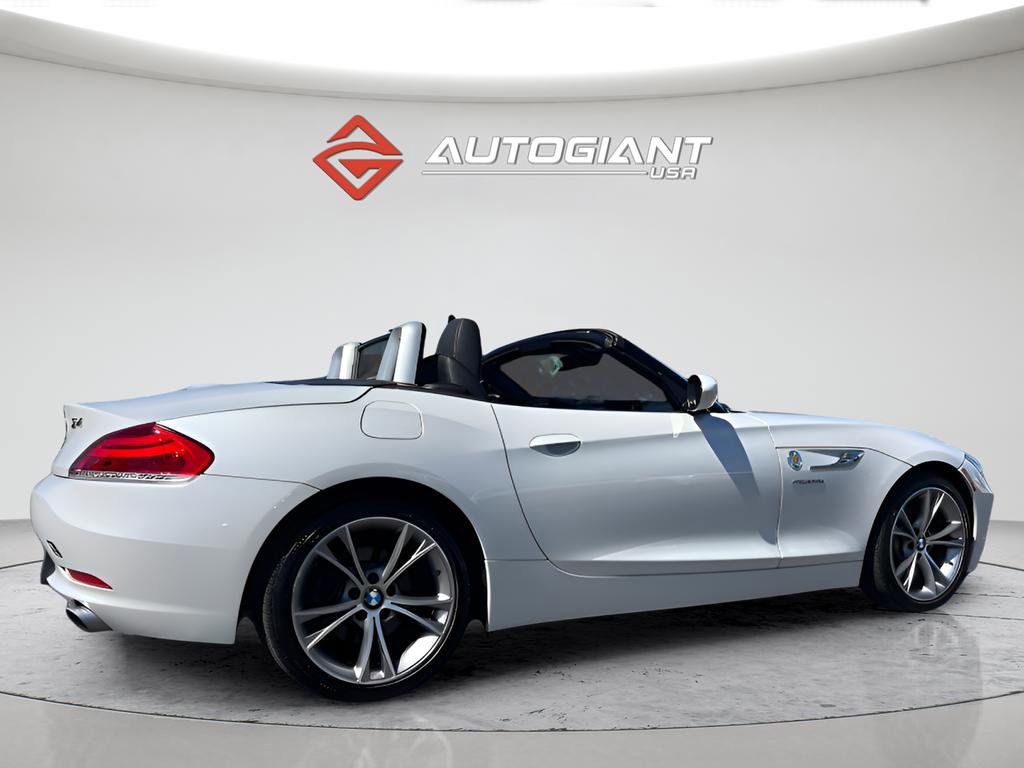 Used 2015 BMW Z4 sDrive35i RWD image 8