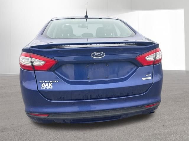 Used 2016 Ford Fusion SE w/ Equipment Group 202A image 5