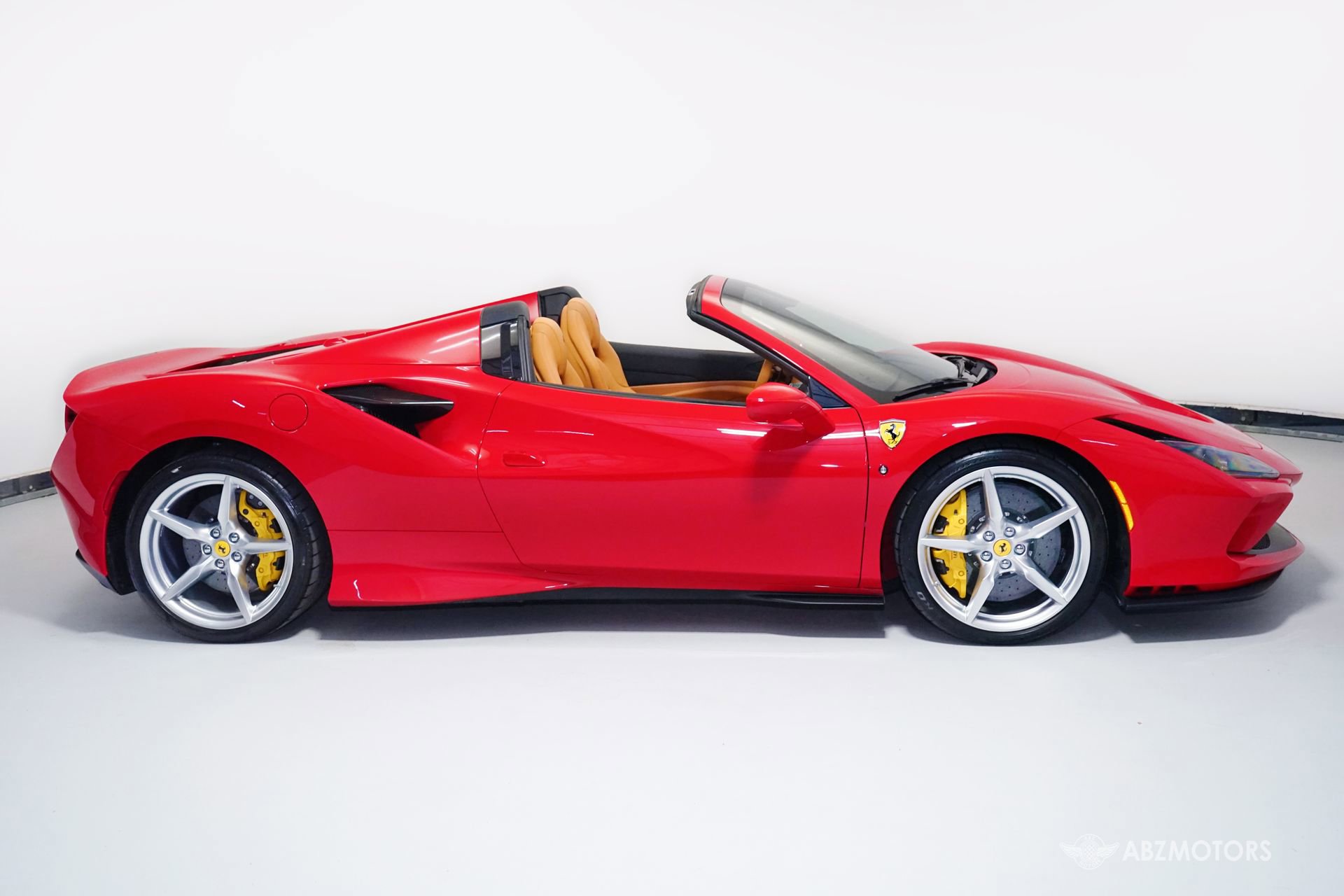 Used 2022 Ferrari F8 Tributo RWD image 4
