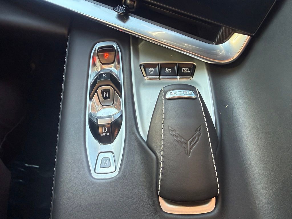 Used 2020 Chevrolet Corvette Stingray Premium Cpe w/ 3LT Preferred Equipment Group image 26