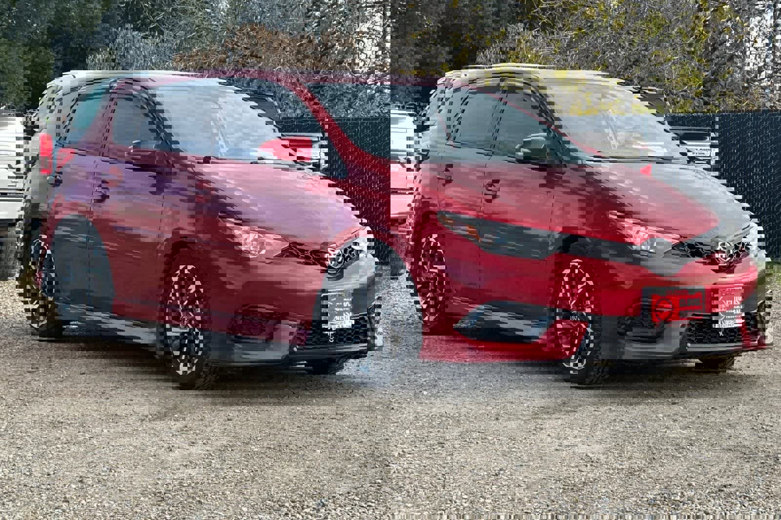 Used 2018 Toyota Corolla iM image 10