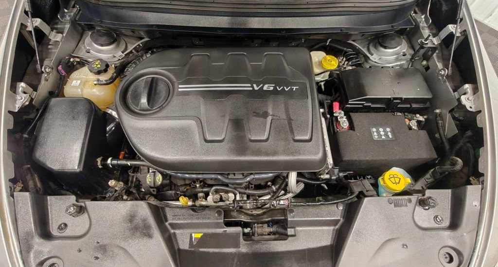 Used 2015 Jeep Cherokee Latitude w/ Cold Weather Group image 49