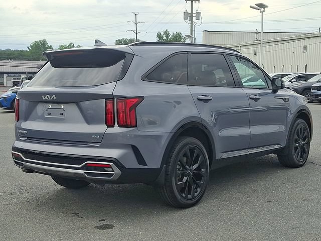 Used 2023 Kia Sorento SX AWD/4WD image 4