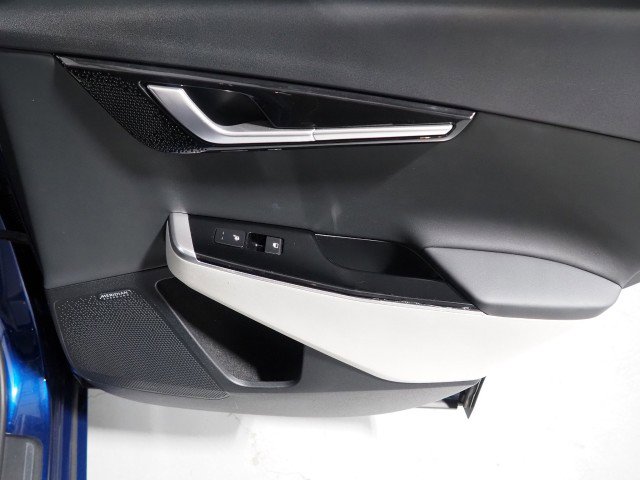 Used 2023 Kia EV6 GT-Line w/ GT-Line Suede Seat Package image 74