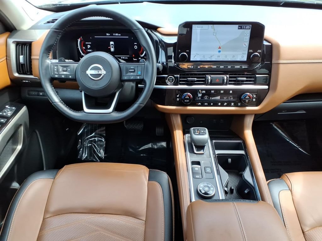 Certified 2023 Nissan Pathfinder Platinum w/ Cargo Package AWD/4WD image 19