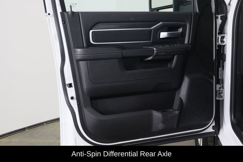 Used 2025 RAM 2500 Big Horn AWD/4WD image 19