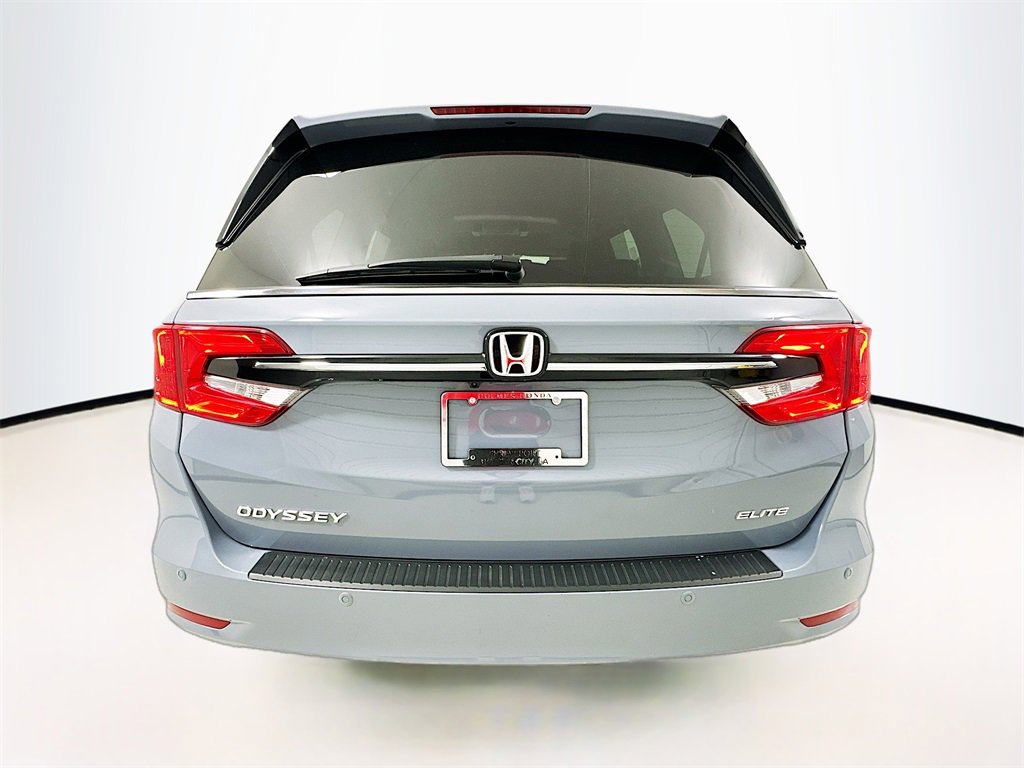 Certified 2024 Honda Odyssey Elite image 6