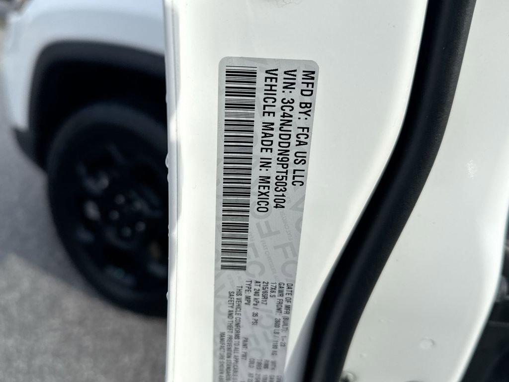 Used 2023 Jeep Compass Trailhawk w/ Trailhawk Elite Group image 33