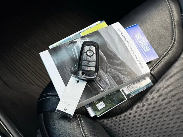 Used 2023 Ford Explorer ST w/ Equipment Group 401A image 5