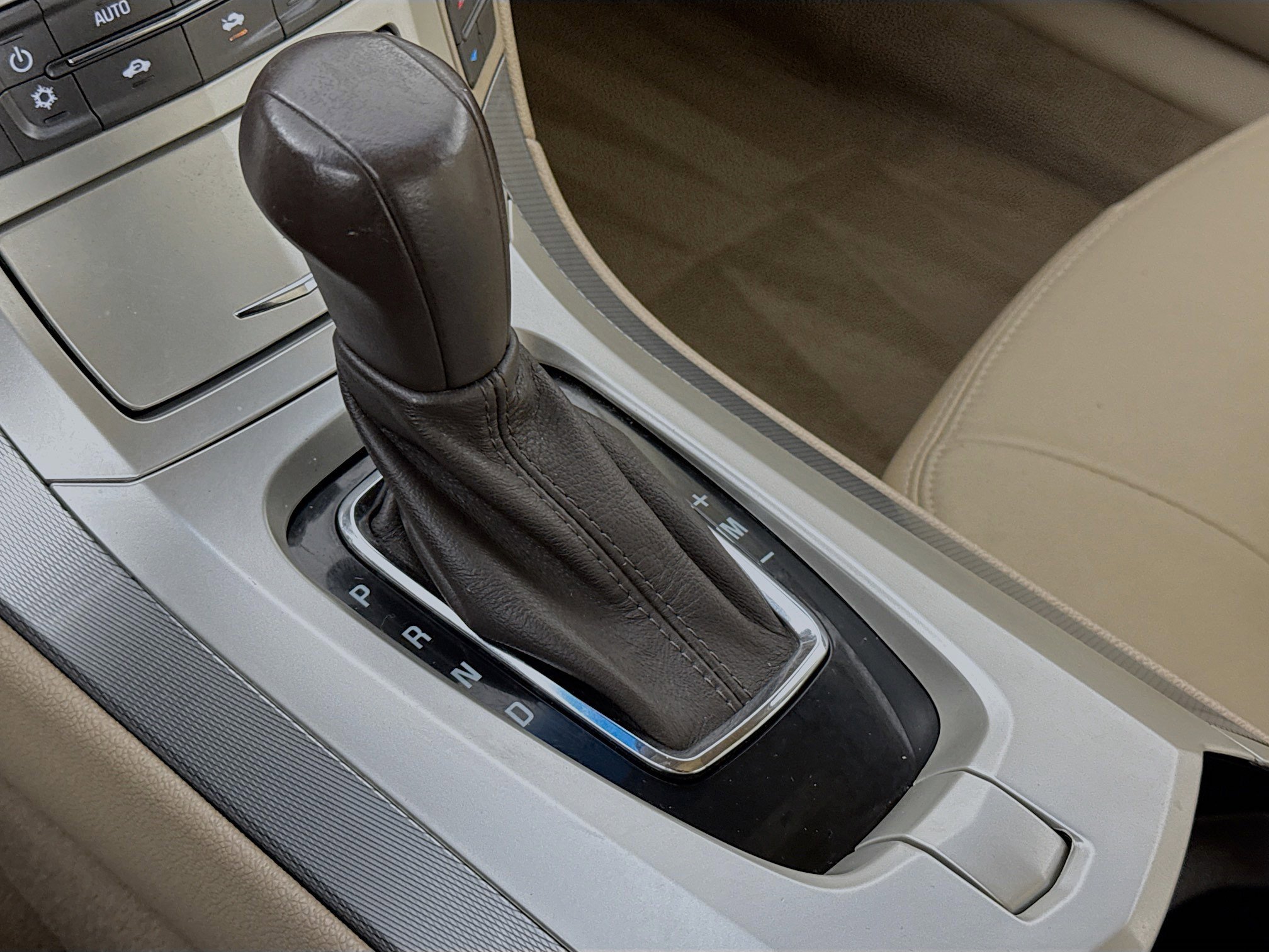 Used 2013 Cadillac CTS Luxury image 16