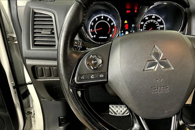 Used 2019 Mitsubishi Outlander Sport SE image 18