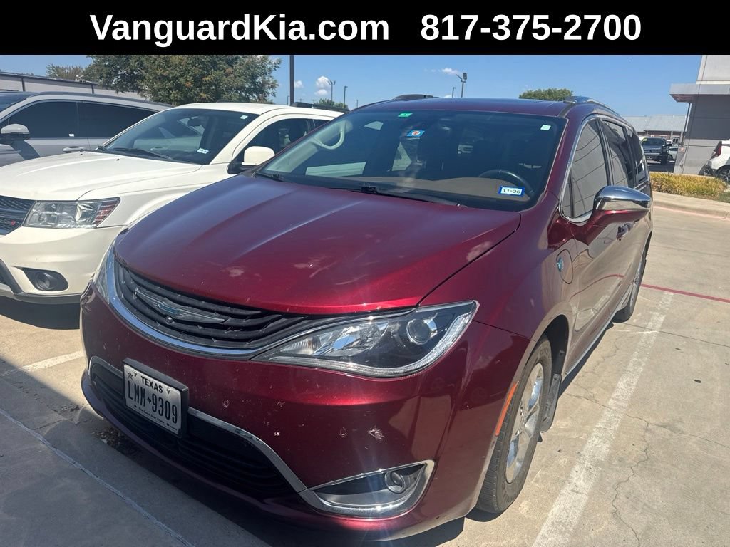 Used 2018 Chrysler Pacifica Limited w/ Advanced Safetytec Group