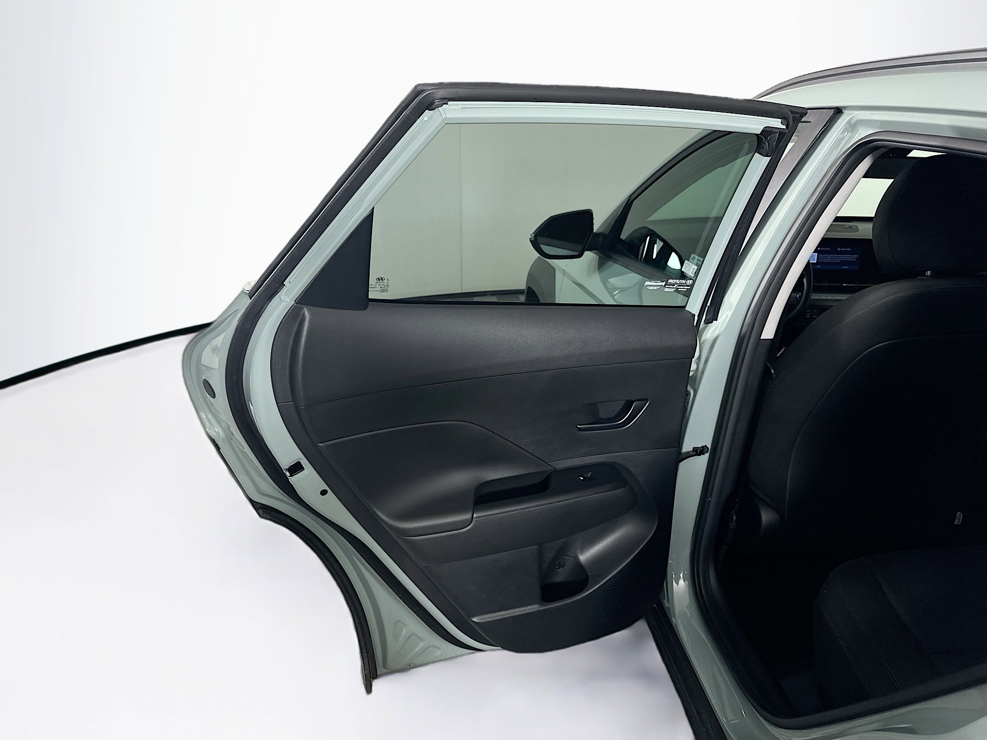 Used 2025 Hyundai Kona SEL image 25
