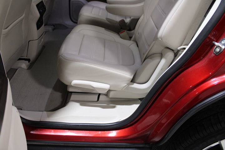 Used 2021 GMC Acadia Denali w/ Denali Technology Package AWD/4WD image 58