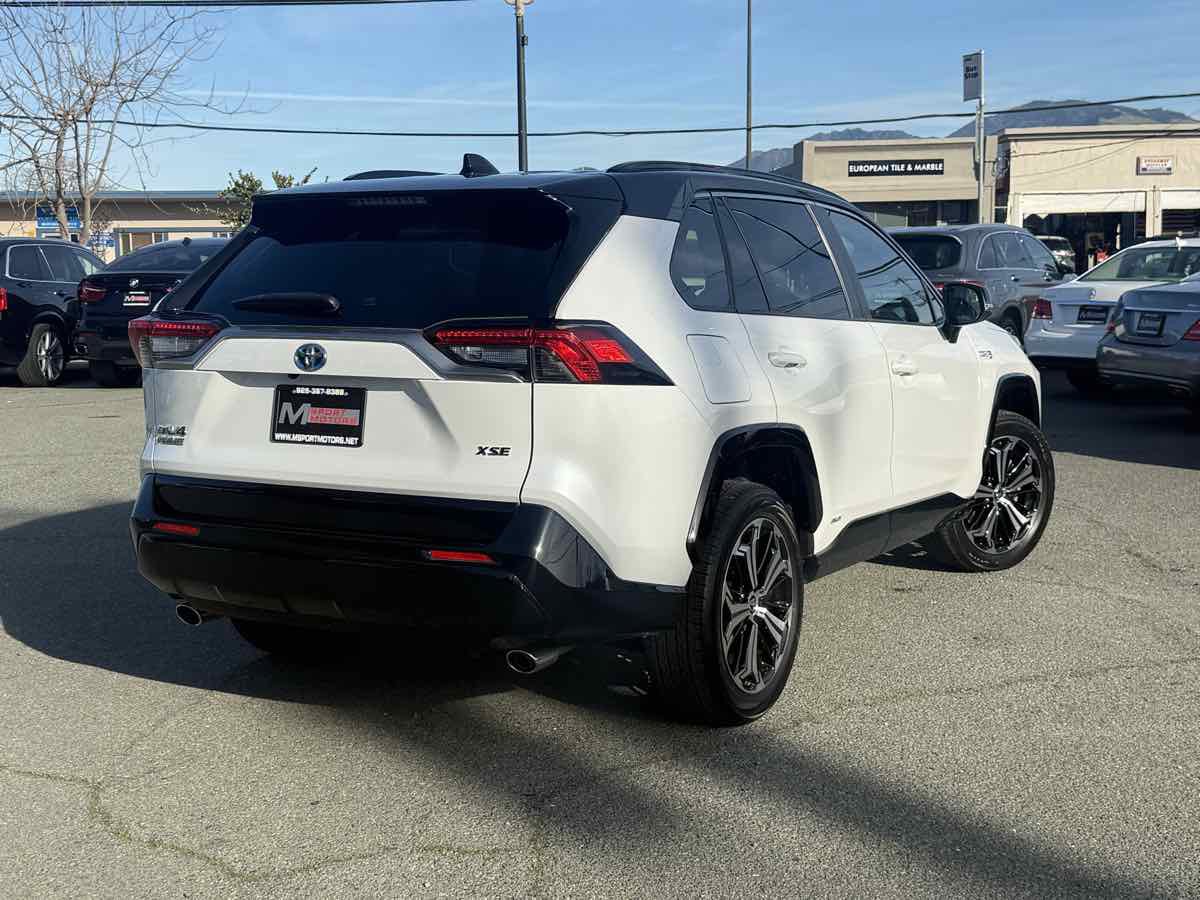 Used 2023 Toyota RAV4 XSE w/ Weather Package image 9