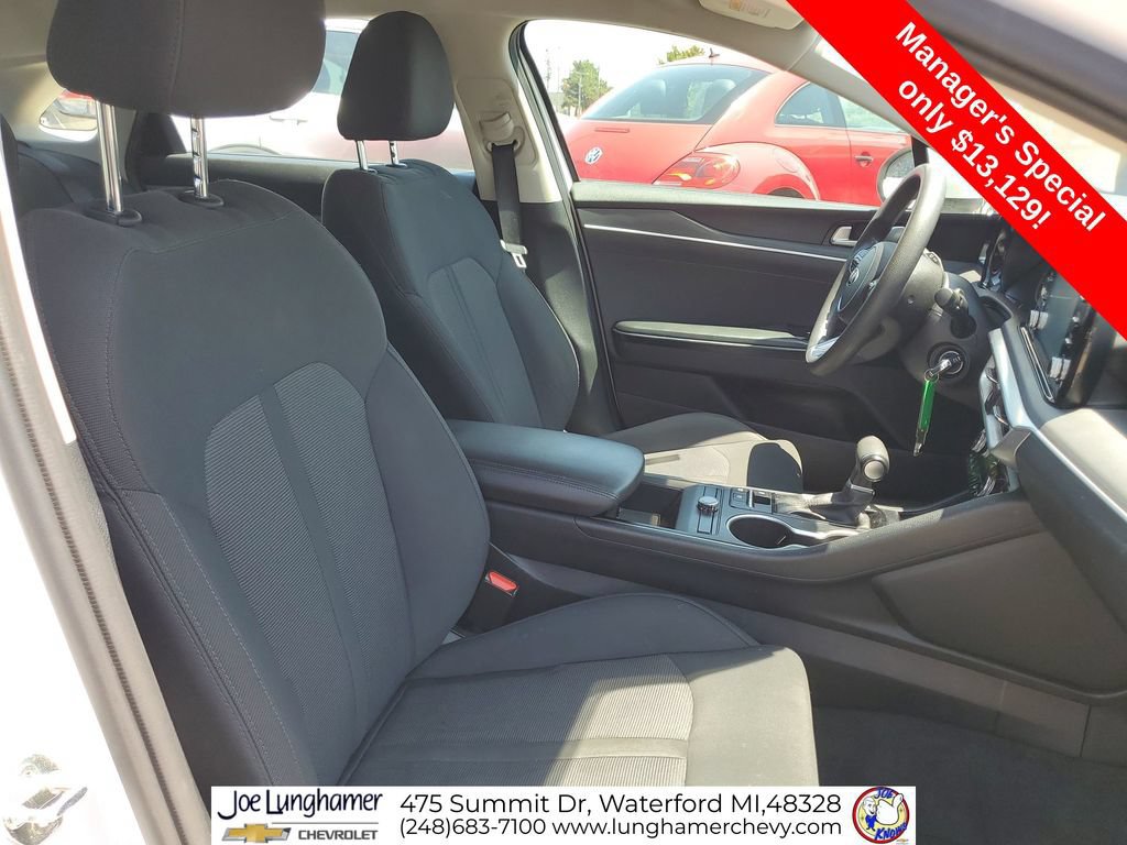 Used 2021 Kia K5 LX FWD image 25