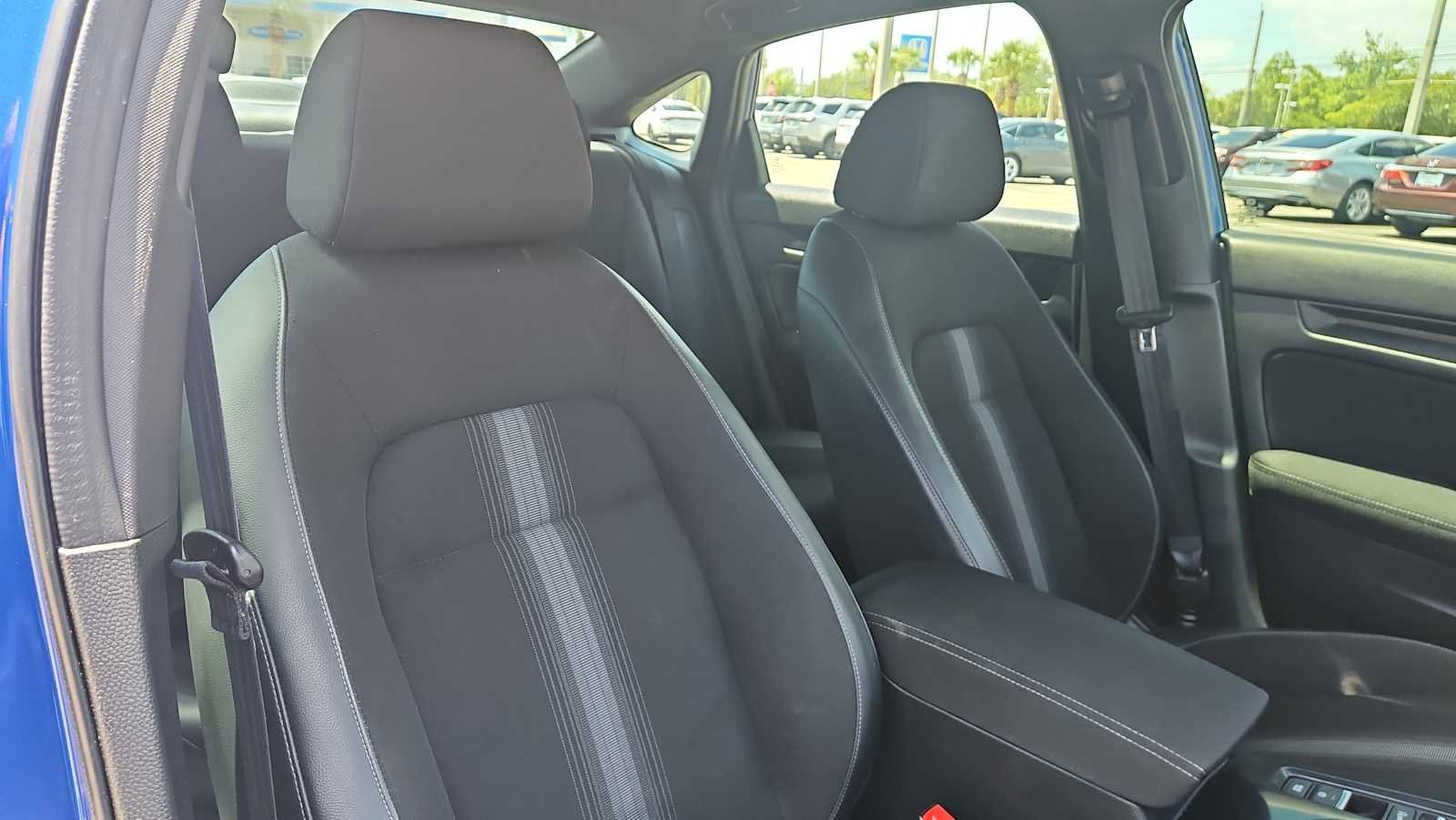 Used 2022 Honda Civic Sport image 24