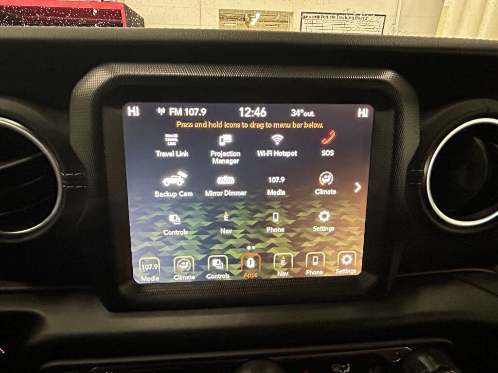 Used 2022 Jeep Wrangler Unlimited Sahara 4xe image 13