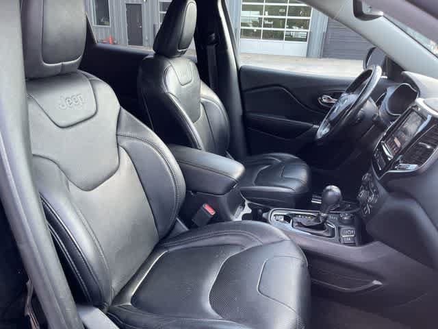Certified 2019 Jeep Cherokee Limited AWD/4WD image 18