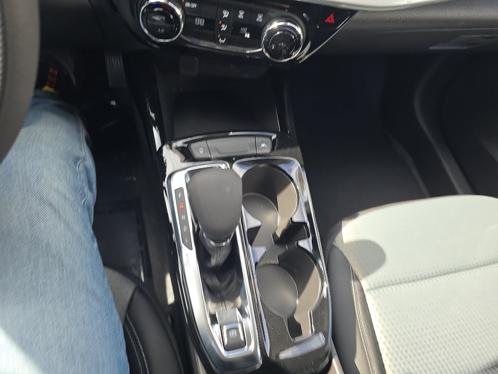 New 2026 Chevrolet Trax LT image 30