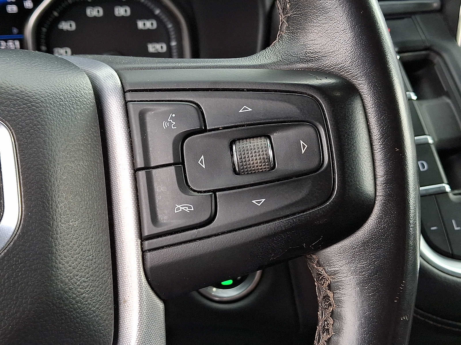 Used 2021 GMC Yukon SLE AWD/4WD image 23