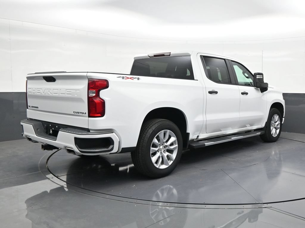 Used 2021 Chevrolet Silverado 1500 Custom w/ Custom Max Trailering Package AWD/4WD image 5