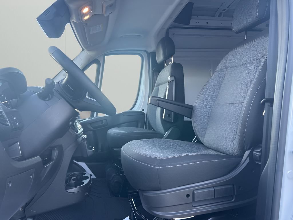 Used 2024 RAM ProMaster 2500 w/ Cold Weather Group image 10