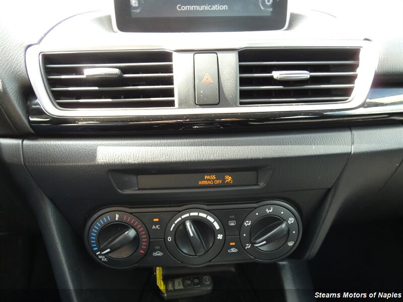 Used 2015 MAZDA MAZDA3 i Sport image 25