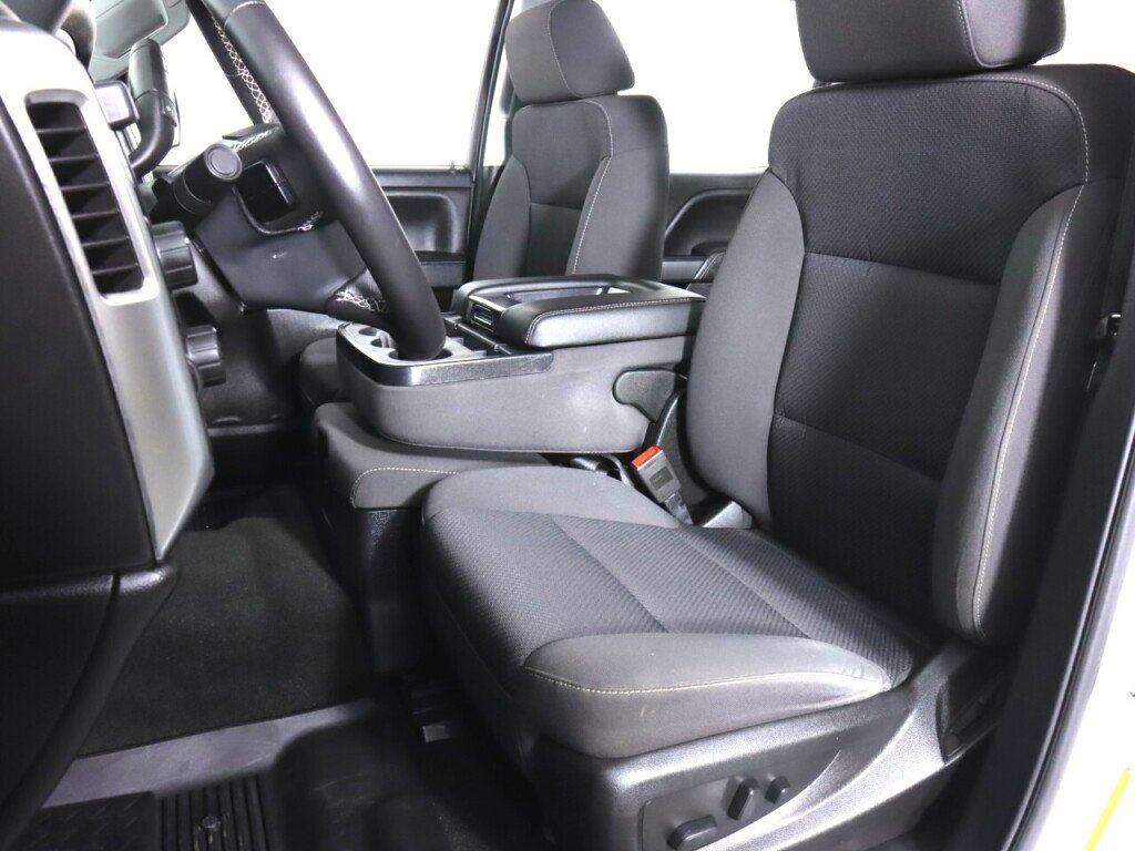 Used 2018 Chevrolet Silverado 1500 LT w/ Trailering Package AWD/4WD image 26