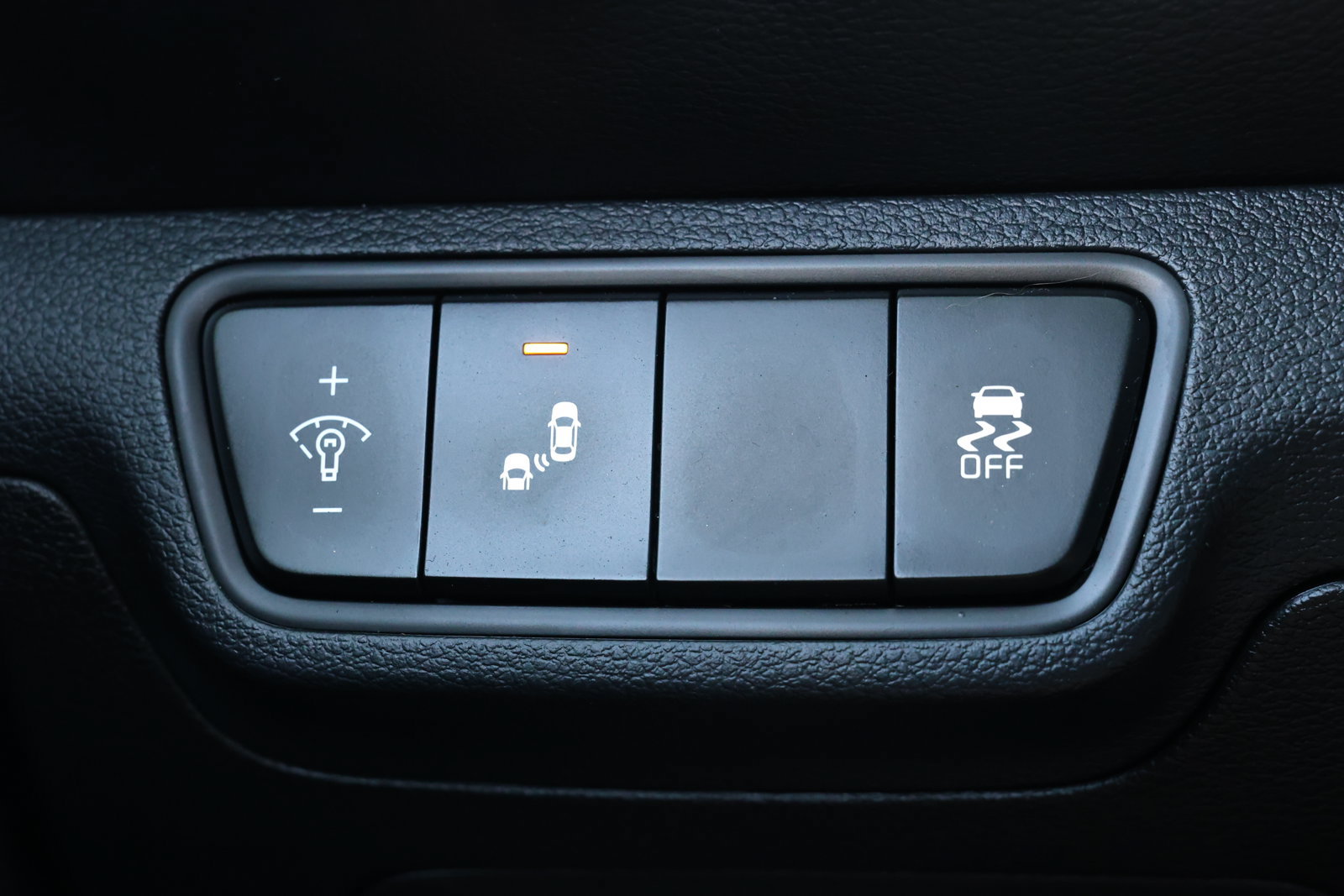 Used 2023 Kia Forte LXS w/ LXS Technology Package FWD image 24