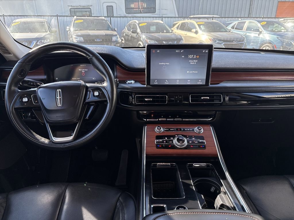 Used 2023 Lincoln Aviator Reserve image 9