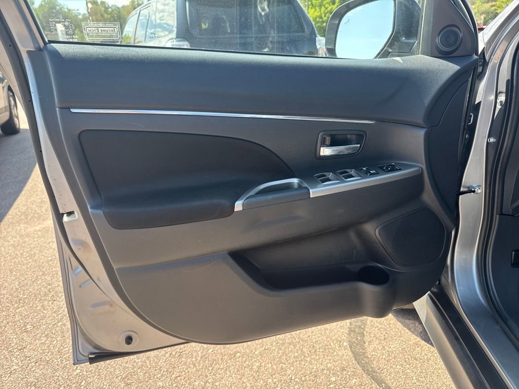 Used 2020 Mitsubishi Outlander Sport image 29