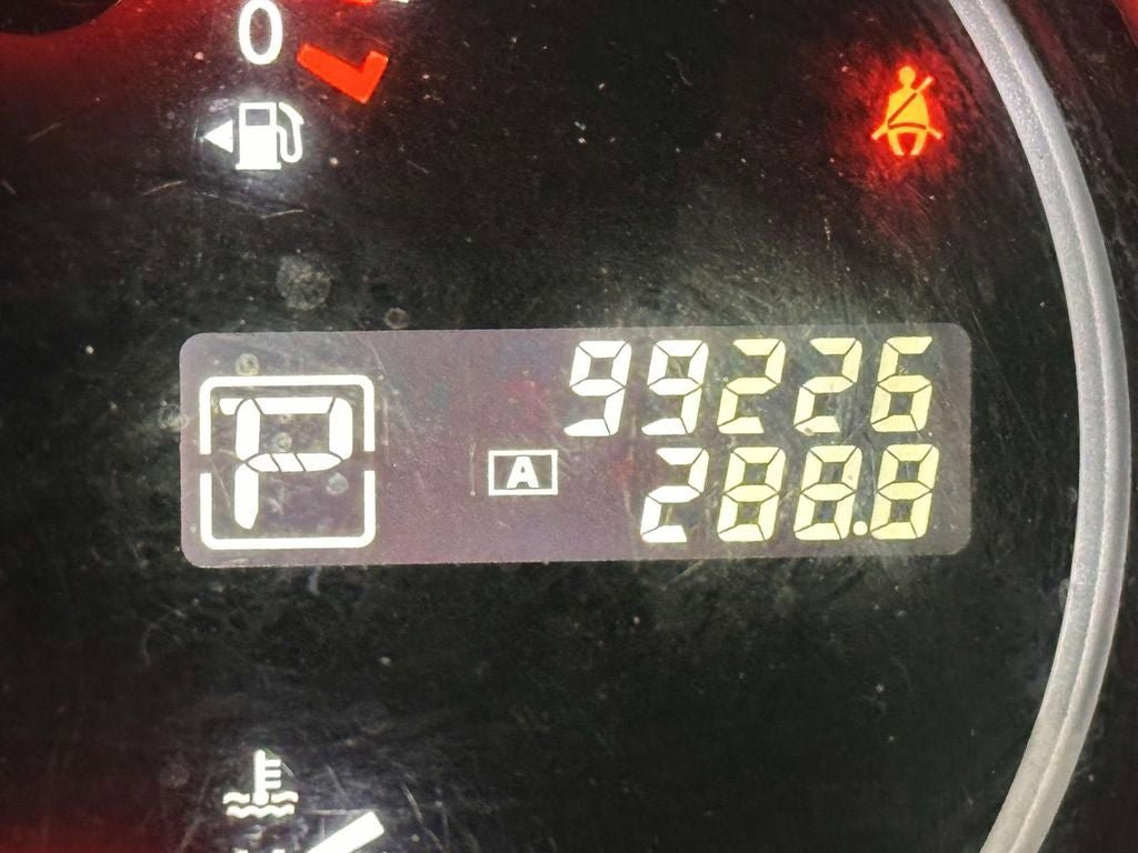 Used 2013 Nissan Quest SV image 37