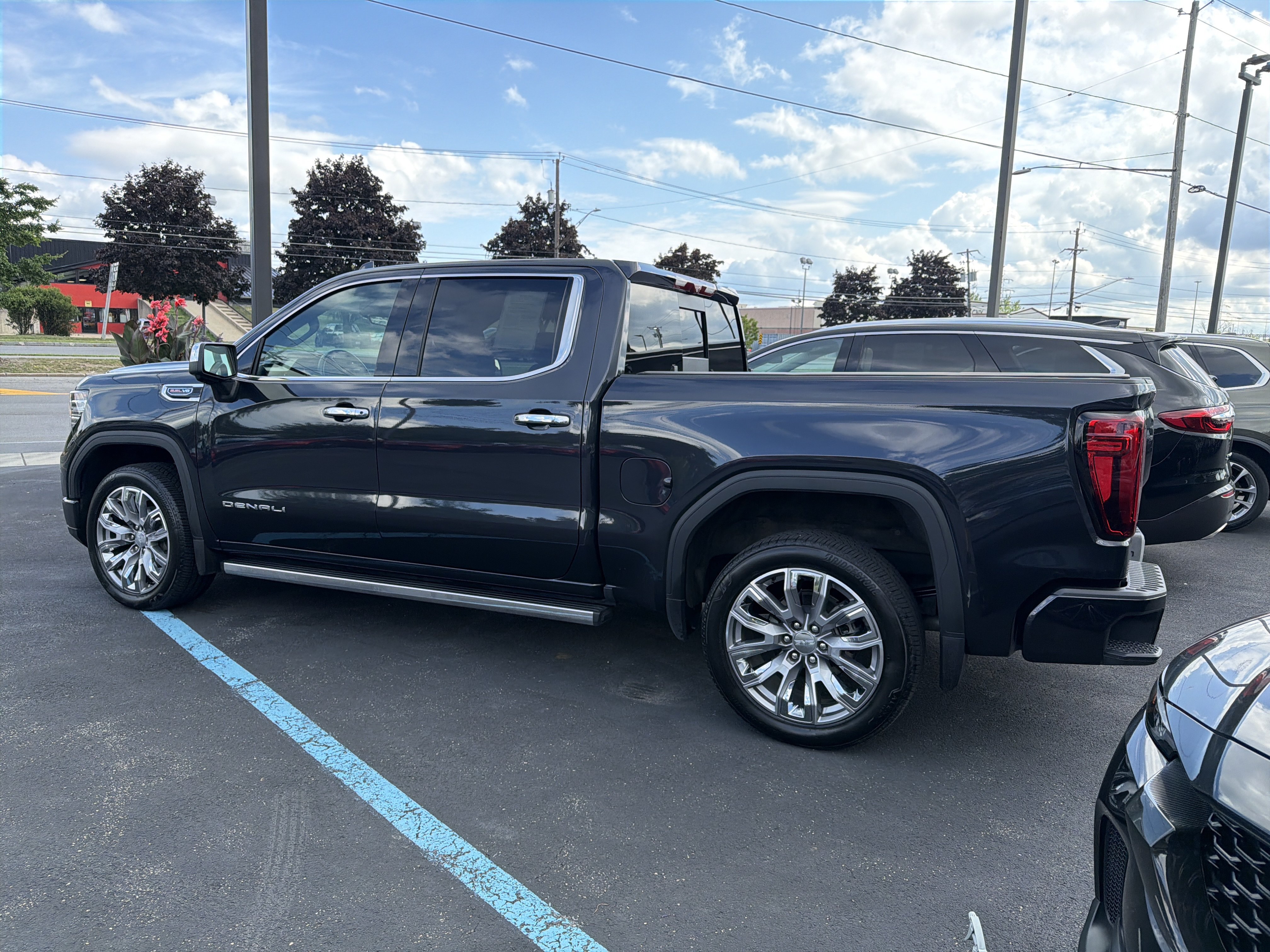 Used 2026 GMC Sierra 1500 Denali AWD/4WD image 5