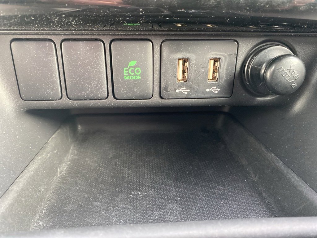 Used 2024 Mitsubishi Eclipse Cross LE image 34