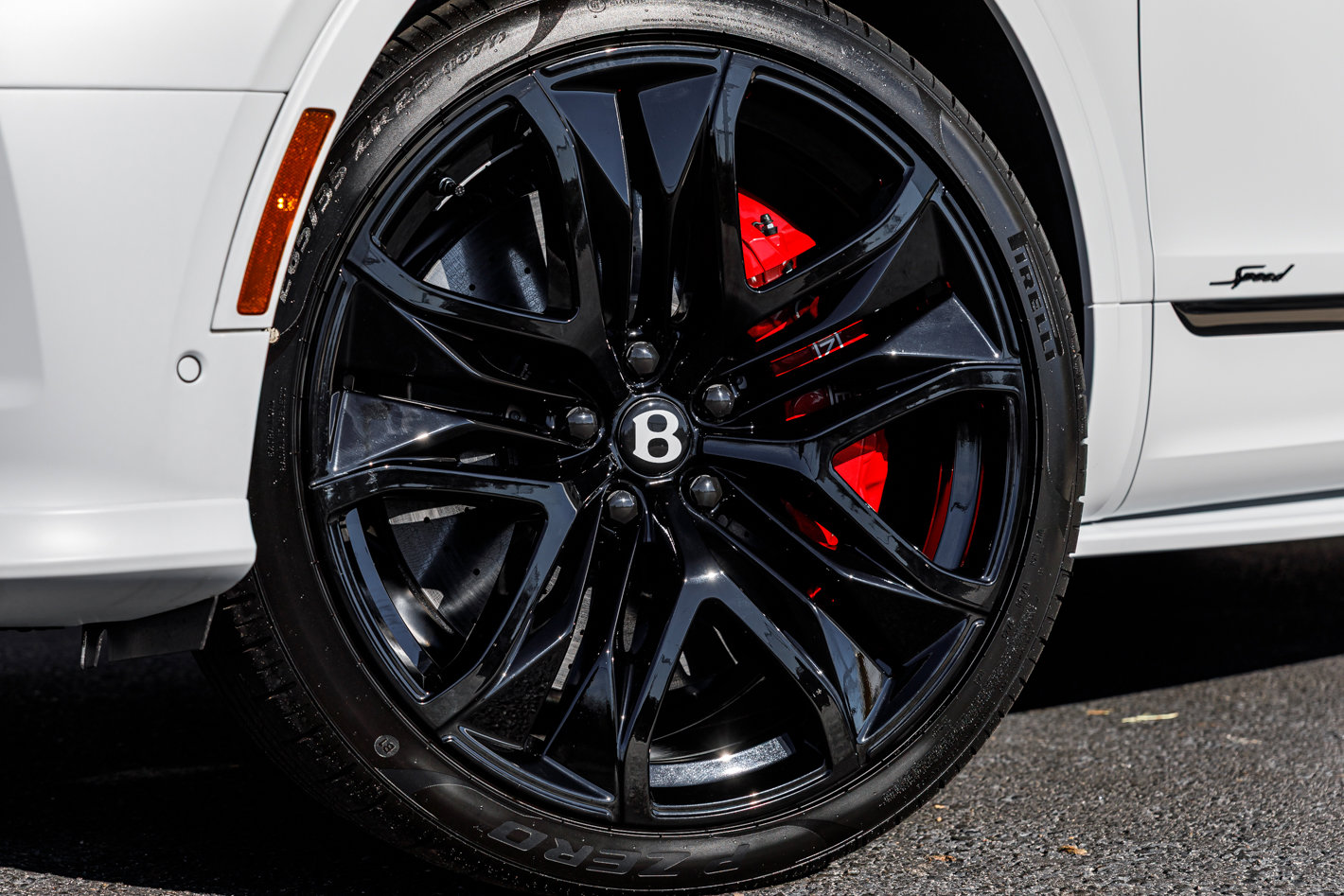 New 2026 Bentley Bentayga Speed image 4