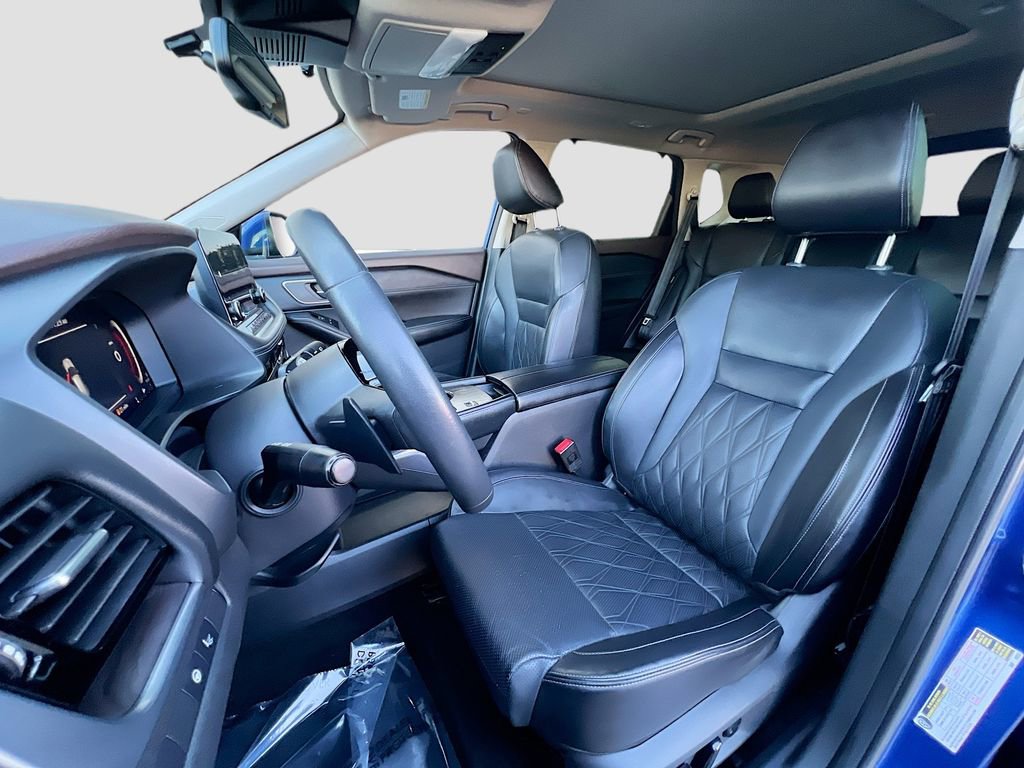 Used 2023 Nissan Rogue Platinum w/ Platinum Premium Package image 21